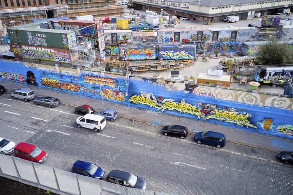 return of the boomletters 220