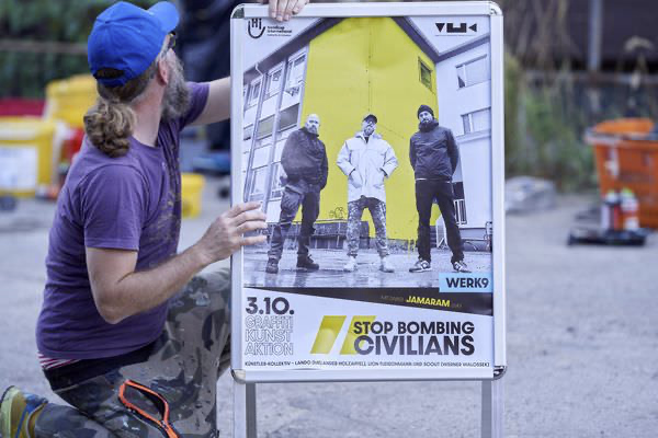 Preview stop-bombing-civilian-030-30