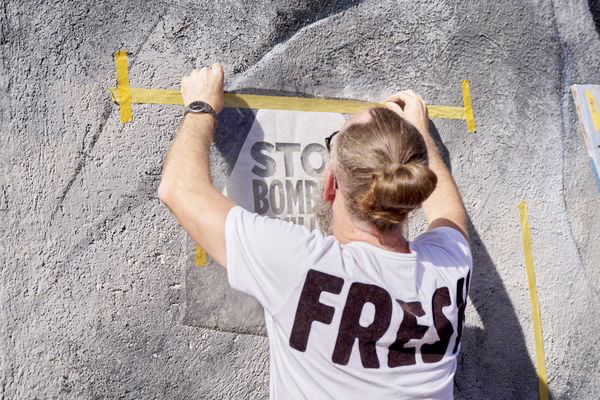 Preview stop-bombing-civilian-056-56