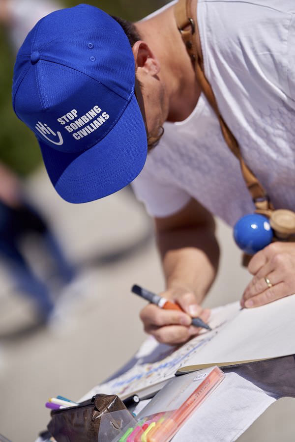 Preview stop-bombing-civilian-097-97