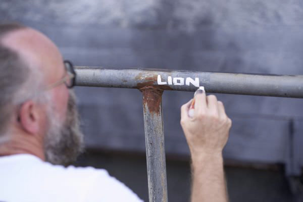 Preview stop-bombing-civilian-146-146